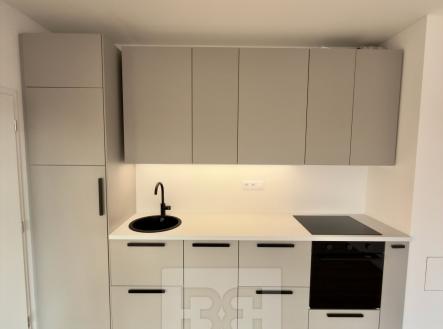 Pronájem bytu, 2+kk, 44 m²