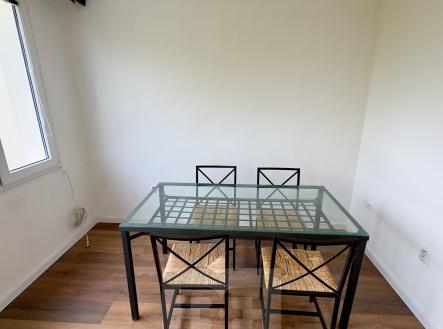 Pronájem bytu, 3+1, 80 m²