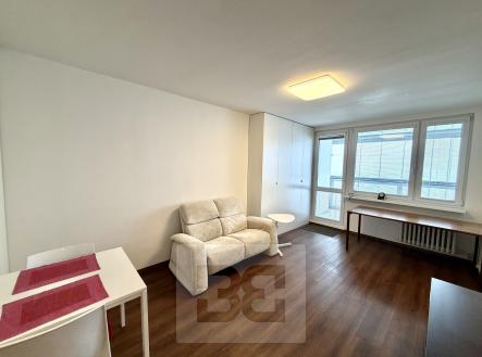 Pronájem bytu, 2+kk, 56 m²