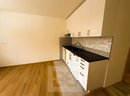 Pronájem bytu, 1+kk, 23 m²
