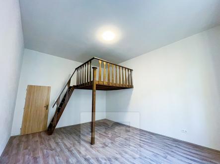 Pronájem bytu, 1+1, 55 m²