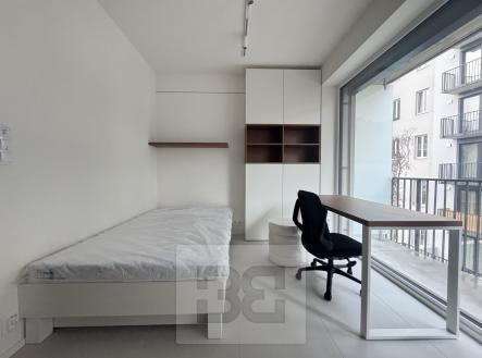 Pronájem bytu, 1+kk, 23 m²