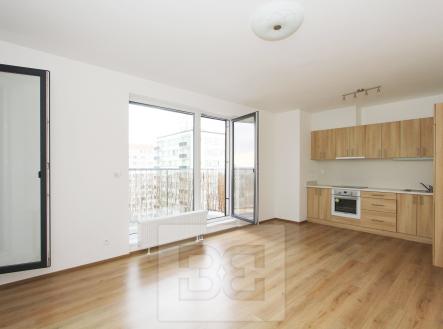 Pronájem bytu, 2+kk, 74 m²