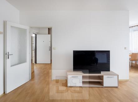 Pronájem bytu, 1+kk, 44 m²