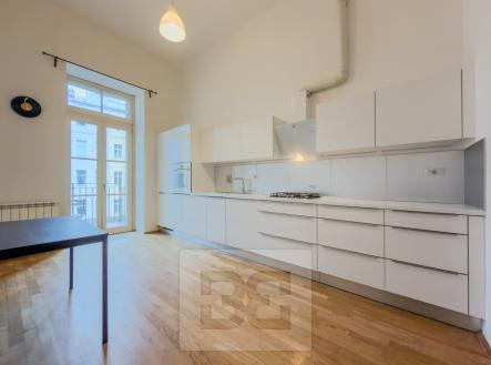 Pronájem bytu, 3+1, 111 m²