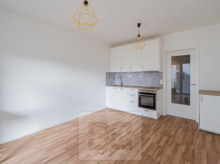 Pronájem bytu, 1+kk, 26 m²