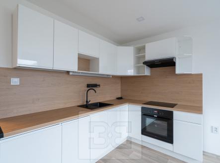 Pronájem bytu, 2+kk, 42 m²