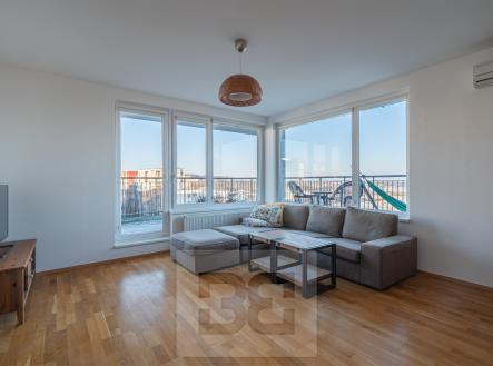 Pronájem bytu, 3+kk, 130 m²