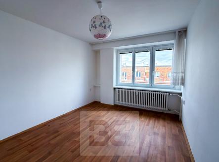 Pronájem bytu, 3+1, 77 m²