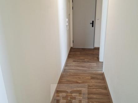 Pronájem bytu, 2+kk, 50 m²