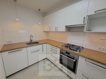 Pronájem bytu, 3+kk, 62 m²