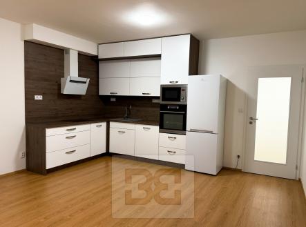 Pronájem bytu, 2+kk, 58 m²