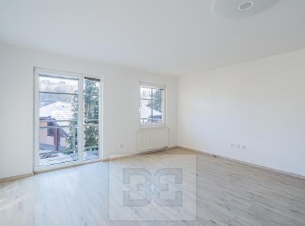 Pronájem bytu, 2+kk, 71 m²