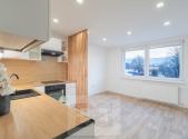 Pronájem bytu, 2+kk, 42 m²