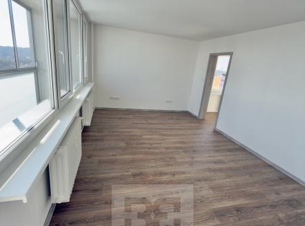 Pronájem bytu, 2+1, 57 m²