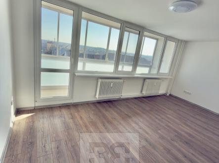 Pronájem bytu, 2+1, 57 m²