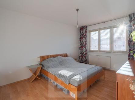 Pronájem bytu, 2+1, 52 m²