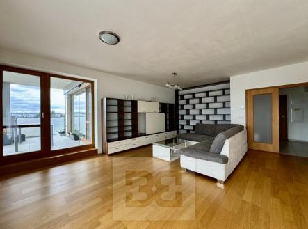 Pronájem bytu, 4+kk, 125 m²