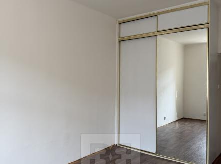 Pronájem bytu, 2+1, 56 m²