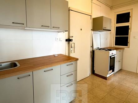 Pronájem bytu, 2+1, 56 m²