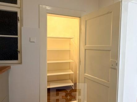 Pronájem bytu, 2+1, 56 m²