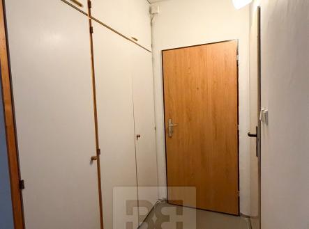 Pronájem bytu, 2+1, 72 m²