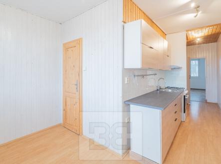 Pronájem bytu, 2+1, 61 m²