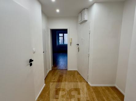 Pronájem bytu, 2+kk, 53 m²