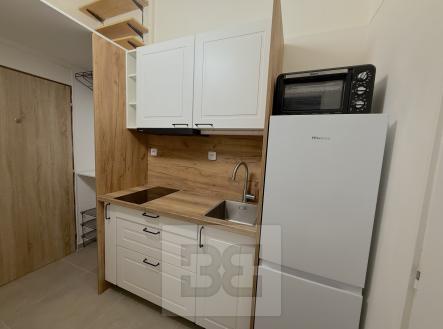 Pronájem bytu, 2+1, 38 m²