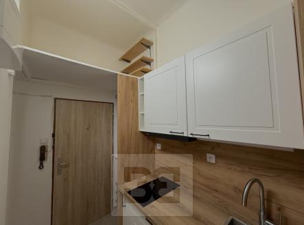 Pronájem bytu, 2+1, 38 m²