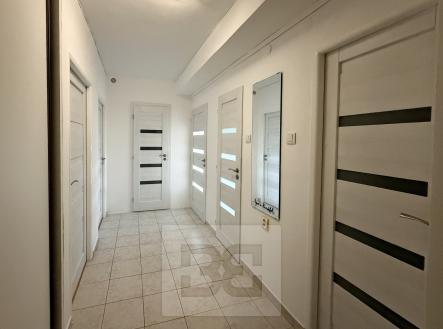 Pronájem bytu, 3+1, 77 m²