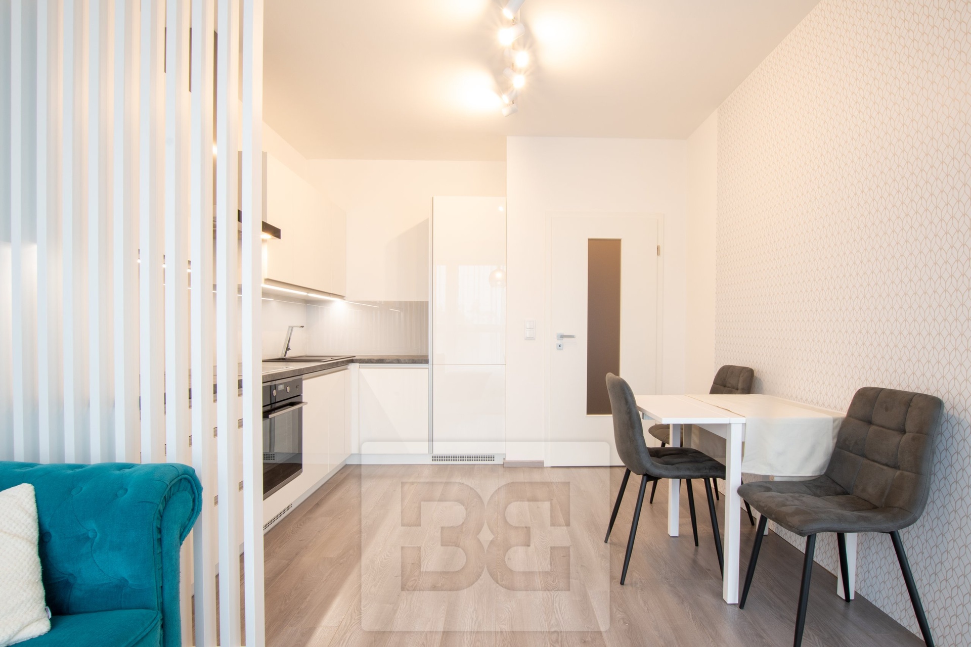 Pronájem byty 1+kk, 44 m² - Beroun