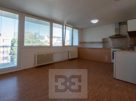 Pronájem bytu, 2+kk, 62 m²