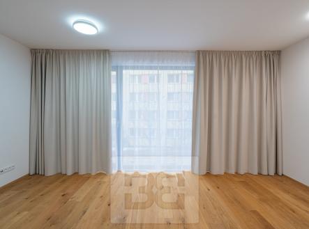 Pronájem bytu, 1+kk, 43 m²