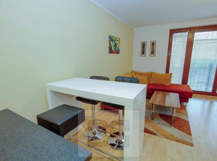 Pronájem bytu, 2+kk, 54 m²