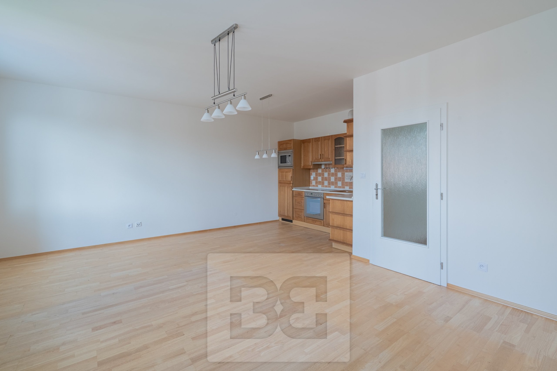 Obývací pokoj s kuchyní