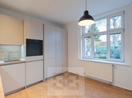 Pronájem bytu, 3+1, 110 m²