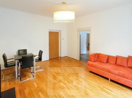 Prodej bytu, 2+1, 66 m²