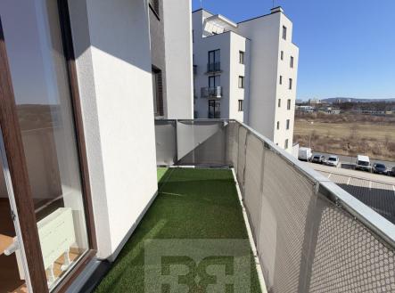 Pronájem bytu, 2+kk, 58 m²