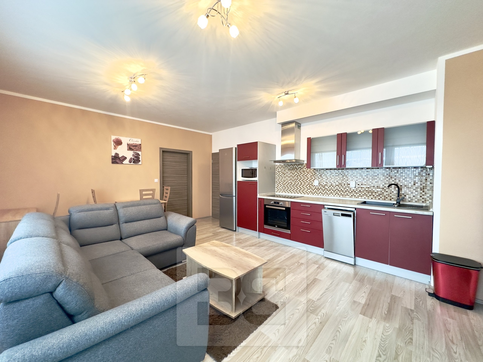 Pronájem byty 2+kk, 57 m² - Praha - Horní Měcholupy