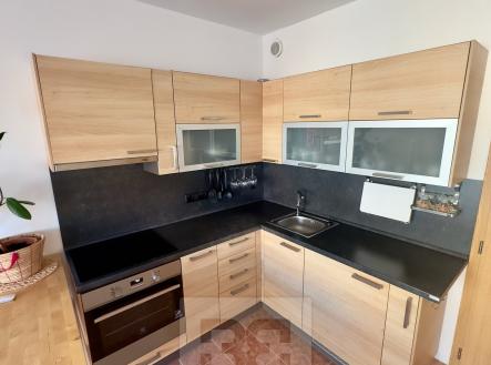 Pronájem bytu, 1+kk, 37 m²