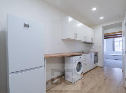 Pronájem bytu, 1+1, 30 m²