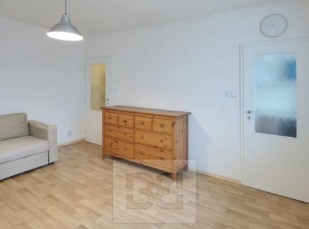 Pronájem bytu, 1+1, 27 m²