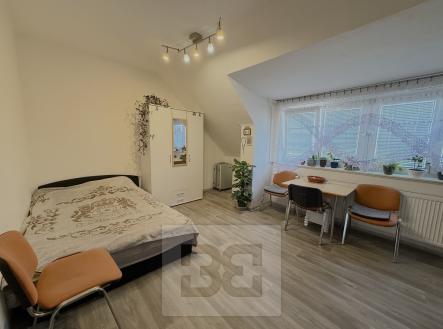 Pronájem bytu, 2+kk, 40 m²