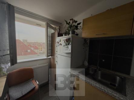 Pronájem bytu, 2+kk, 40 m²
