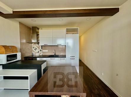 Pronájem bytu, 1+kk, 25 m²