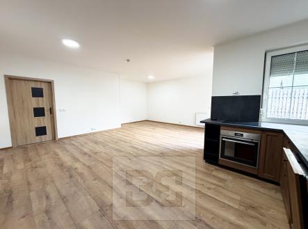 Pronájem bytu, 4+kk, 120 m²