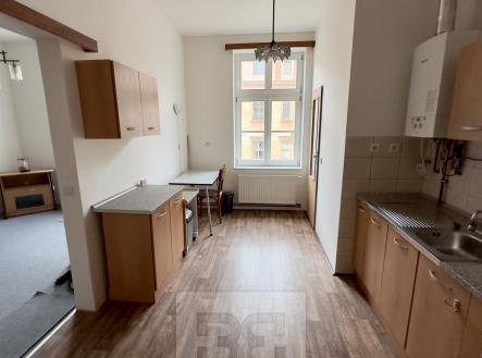 Pronájem bytu, 2+kk, 38 m²