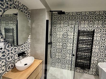 Pronájem bytu, 3+kk, 95 m²