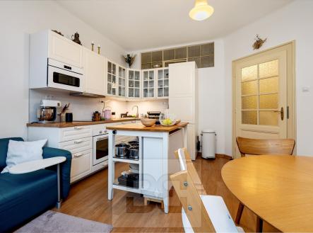 Prodej bytu, 3+kk, 97 m²